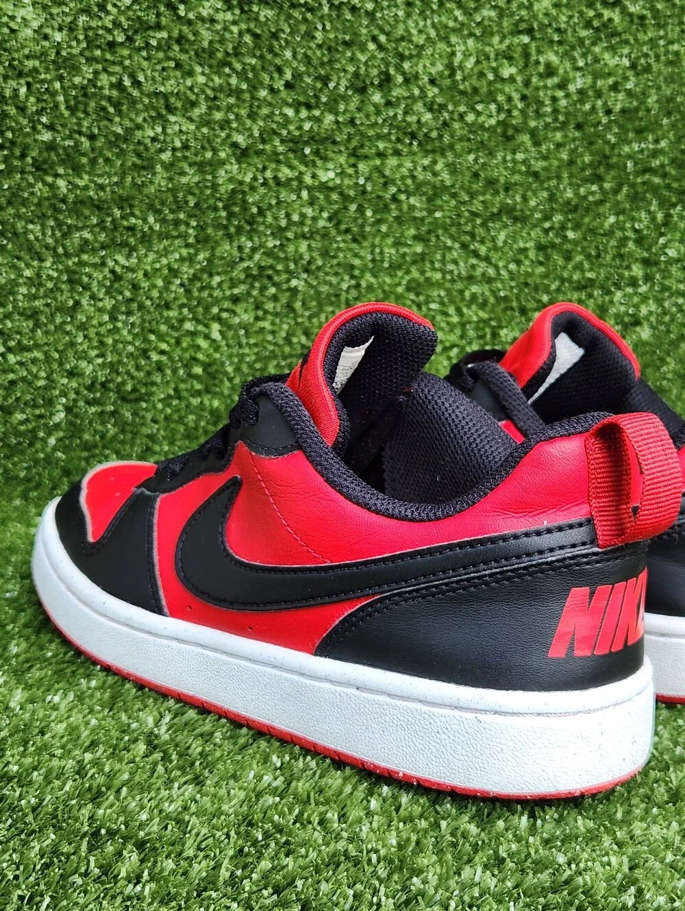 Nike Court Borough Low Big Girls Kids Size 5.5 Youth Red Black Sneakers Shoes